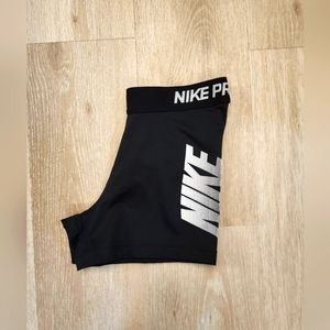 Nike pro shorts Size Medium*